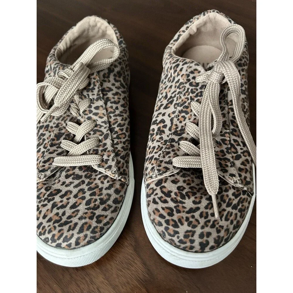 GAP Kids Leopard Animal Print Low Top Canvas Lace-Up Sneakers Unisex Kids 3